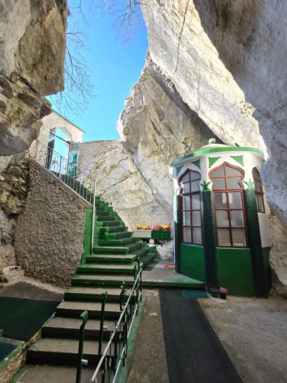 Enma Rooms Krujë 外观 照片