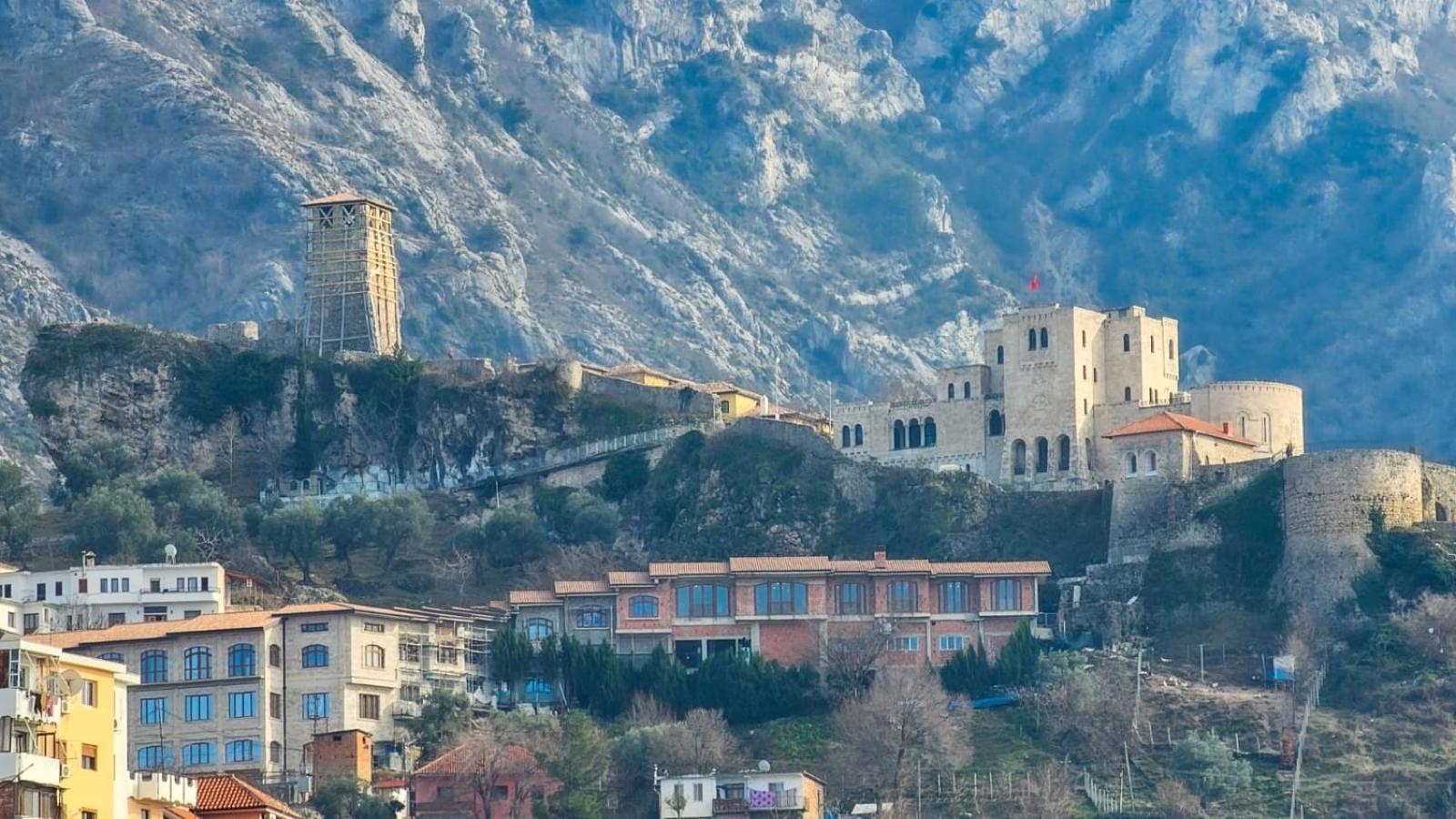 Enma Rooms Krujë 外观 照片