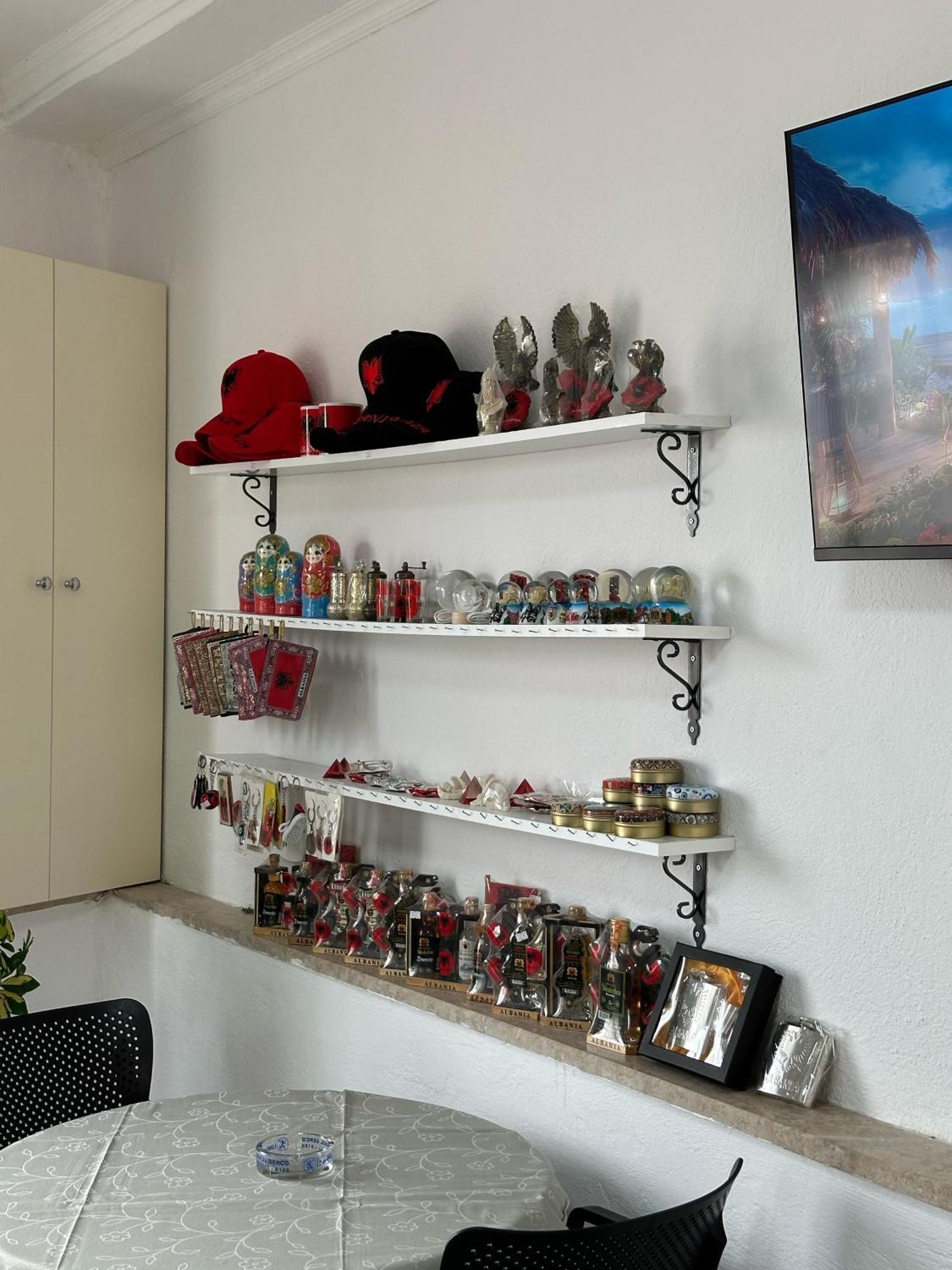 Enma Rooms Krujë 外观 照片